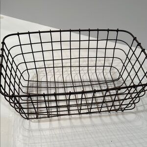 Rustic Farmhouse Metal Basket